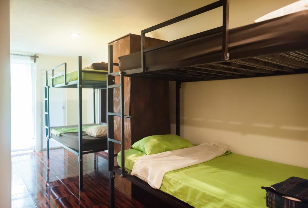 The Arrival Hostal Cancun Exterior photo