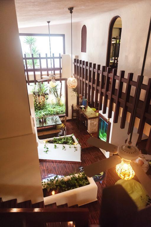 The Arrival Hostal Cancun Exterior photo