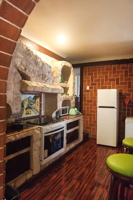 The Arrival Hostal Cancun Exterior photo